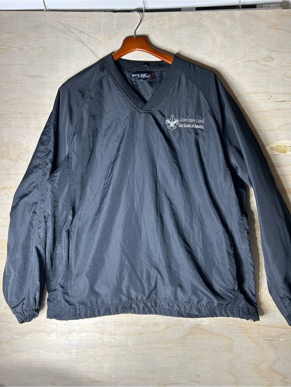 Boy Scouts of America  Black V-Neck Pullover Windbreaker  Embroidered Logo